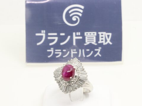 Pt900 スタールビーダイヤリング 4.40ct 2.07ct 0.21ct 13.78g