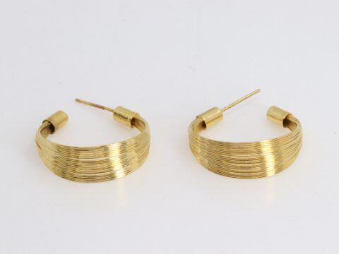 K18(18金) ピアス 2.6g