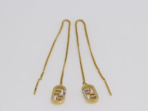 フェンディ オーロック ピアス