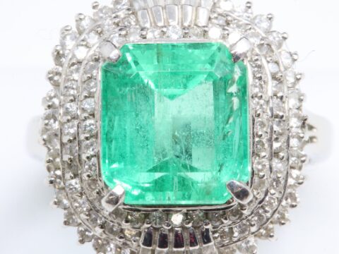 エメラルド Pt900 E5.09ct D1.00ct リング