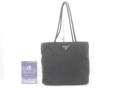 プラダ 三角プレート ナイロン ブラック