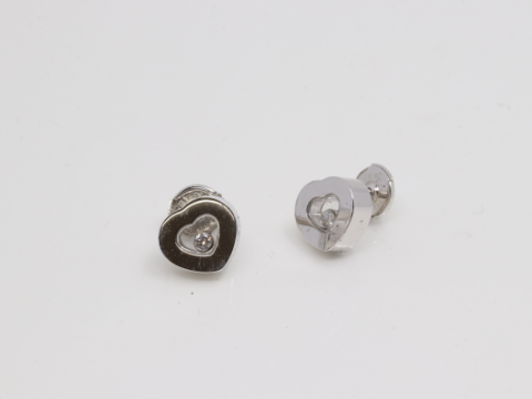 ショパール ハッピーダイヤモンド ピアス