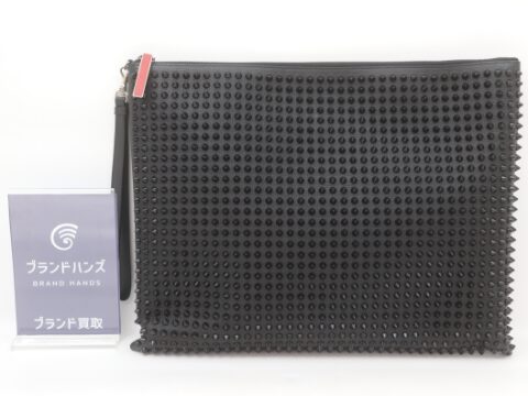 ルブタン スタッズ クラッチバッグ