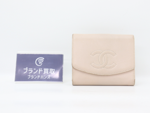 シャネル キャビアスキン 財布