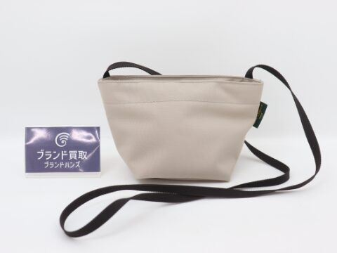 エルベシャプリエ ナイロン ミニ ショルダーバッグ