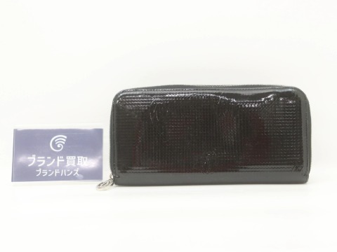 カルティエのハッピー長財布