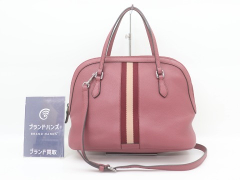 グッチのシェリーラインバッグ