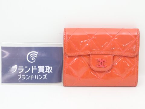 シャネル マトラッセ パテントレザー ピンク
