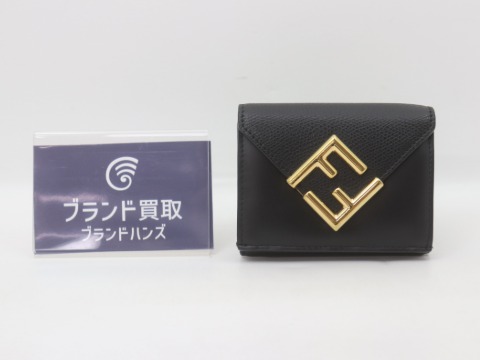 フェンディFFダイヤモンド財布