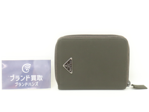 プラダ テスート コンパクトファスナー財布 M755