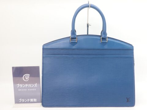 ルイヴィトン エピ ポルトドキュマンヴォワヤージュ M54477