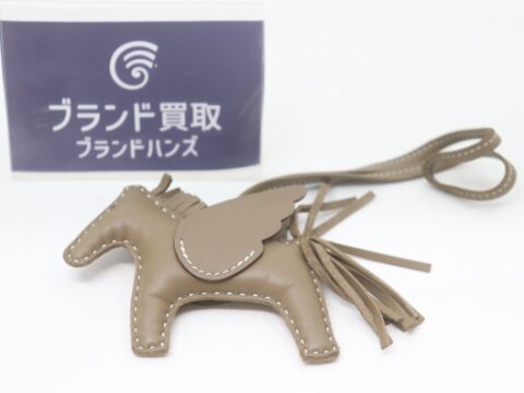 エルメス ペガサス ロデオチャーム エトゥープ K刻印