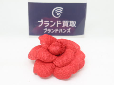 シャネル カメリア ピンプローチ レッド