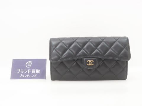 シャネル マトラッセ ラムスキン 長財布