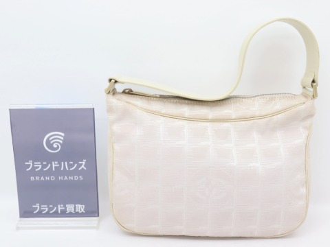 シャネルバッグ