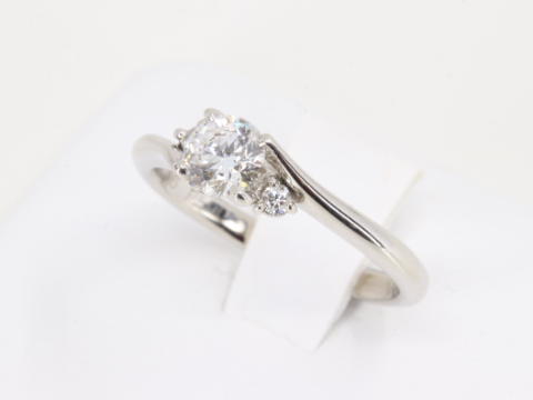 ダイヤモンド 0.44ct Pt900 リング