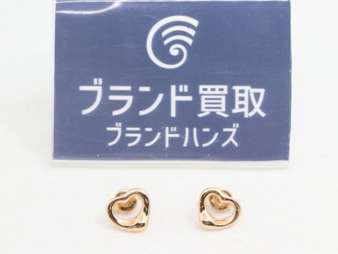 ティファニーのオープンハートピアス