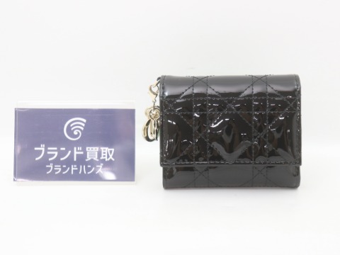 ディオールのカナージュ財布