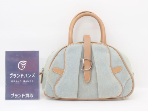 ディオールのダブルサドルバッグ