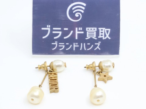 ディオールジャディオールピアス