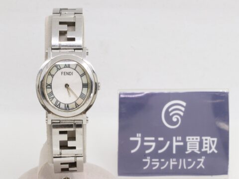 フェンディ クアドロ 6100L クオーツ レディース