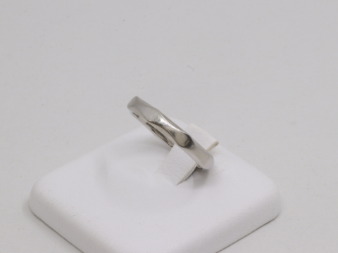 ブルガリ PT950 インフィニート リング