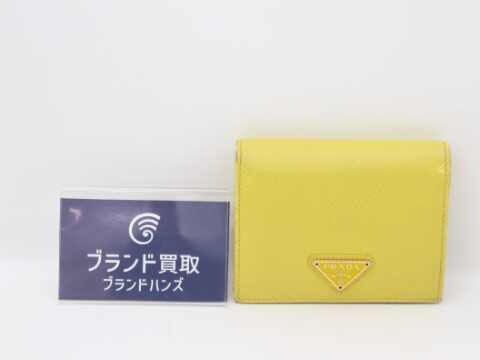プラダ サフィアーノ 二つ折り財布 1MV204