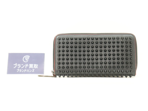 ルブタン スタッズ 長財布