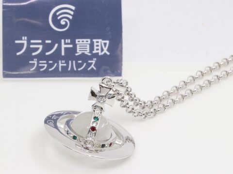 ヴィヴィアンウエストウッド オーブ ネックレス