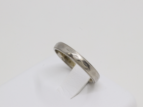PT850 リング 2.48g