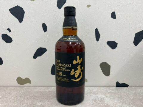 サントリー 山崎 18年 700ml 93000円