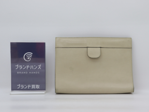 シャネル クラッチバッグ レザー ベージュ