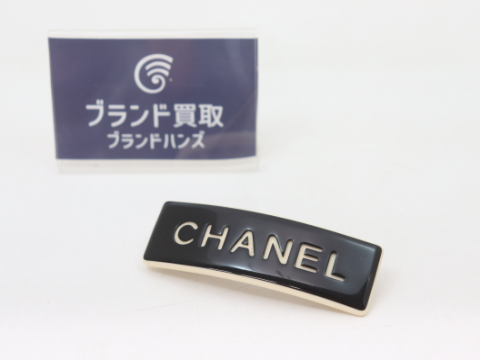 シャネル ロゴ バレッタ 99P ブラック