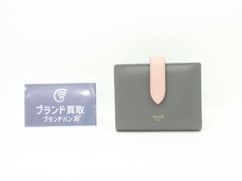 セリーヌ ミディアムストラップ ウォレット