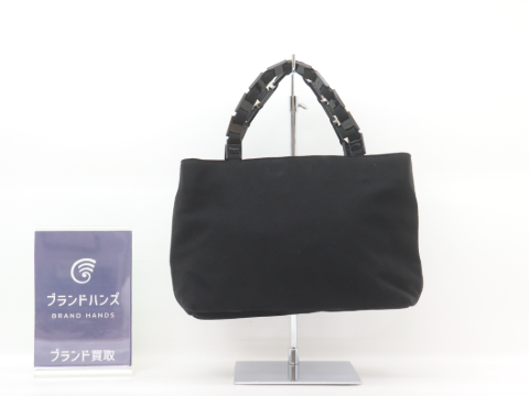 フェラガモ プラスチックチェーン ショルダーバッグ