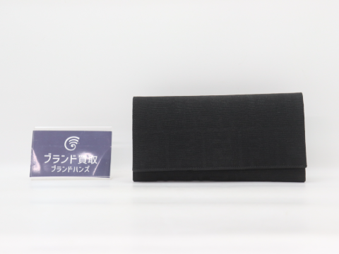 フェンディ ズッカ 長財布