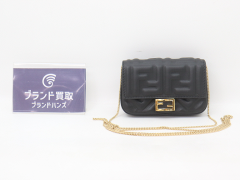 フェンディ ズッカ柄 レザー ブラック 7AR844