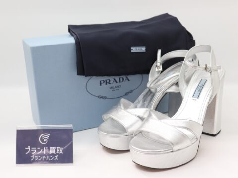 プラダ レザー ハイヒール シルバー 38