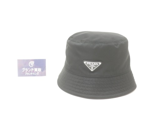 プラダ帽子