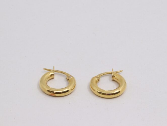 K18(18金) ピアス 1.6g