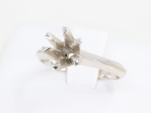 PT900(プラチナ900) リング 枠 5.7g