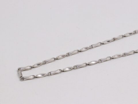 Pt990（プラチナ990）のネックレス16.1g