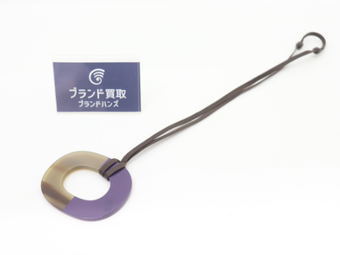 エルメス バッファローホーン ペンダント レザー