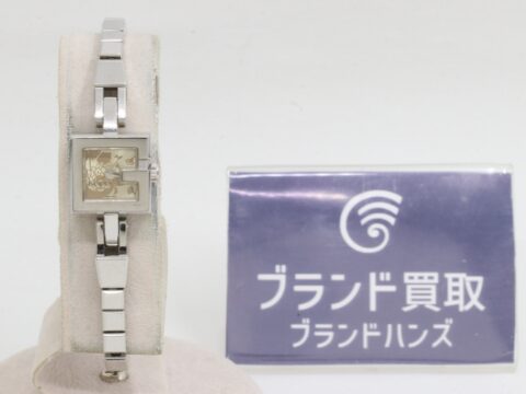 グッチ Gミニスクエアウォッチ