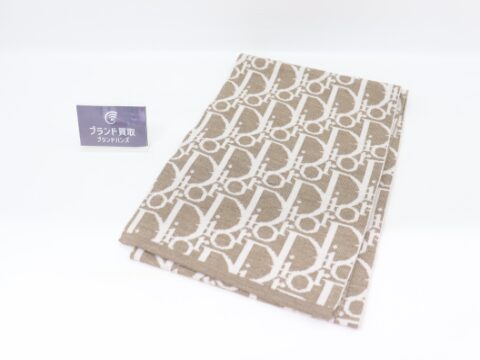 ディオール トロッター マフラー