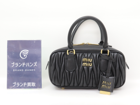 ミュウミュウ マテラッセ アルカディ ハンドバッグ