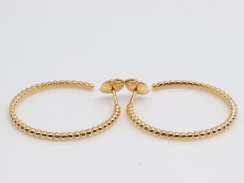 ヴァンクリーフ＆アーペル ペルレ フープピアス