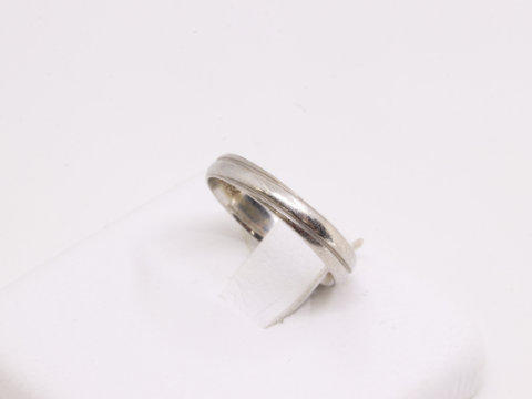 PT900(プラチナ900) リング 1.9g