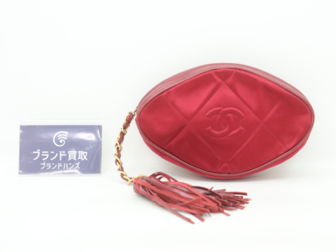 シャネル ココマーク サテン レッド フリンジ