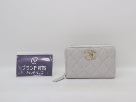 シャネル ラムスキン ココマーク ラインストーン